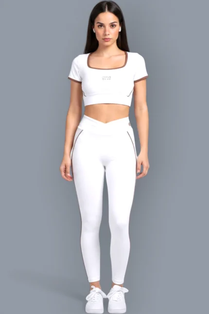 Off White Seamless Set