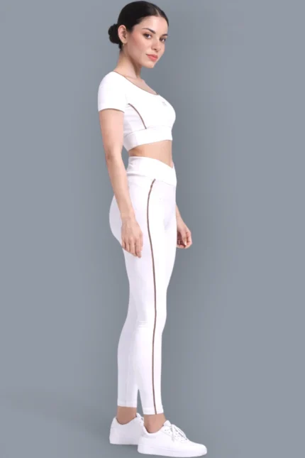 Off White Seamless Set