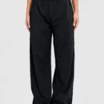 Black wide-leg trousers with pockets